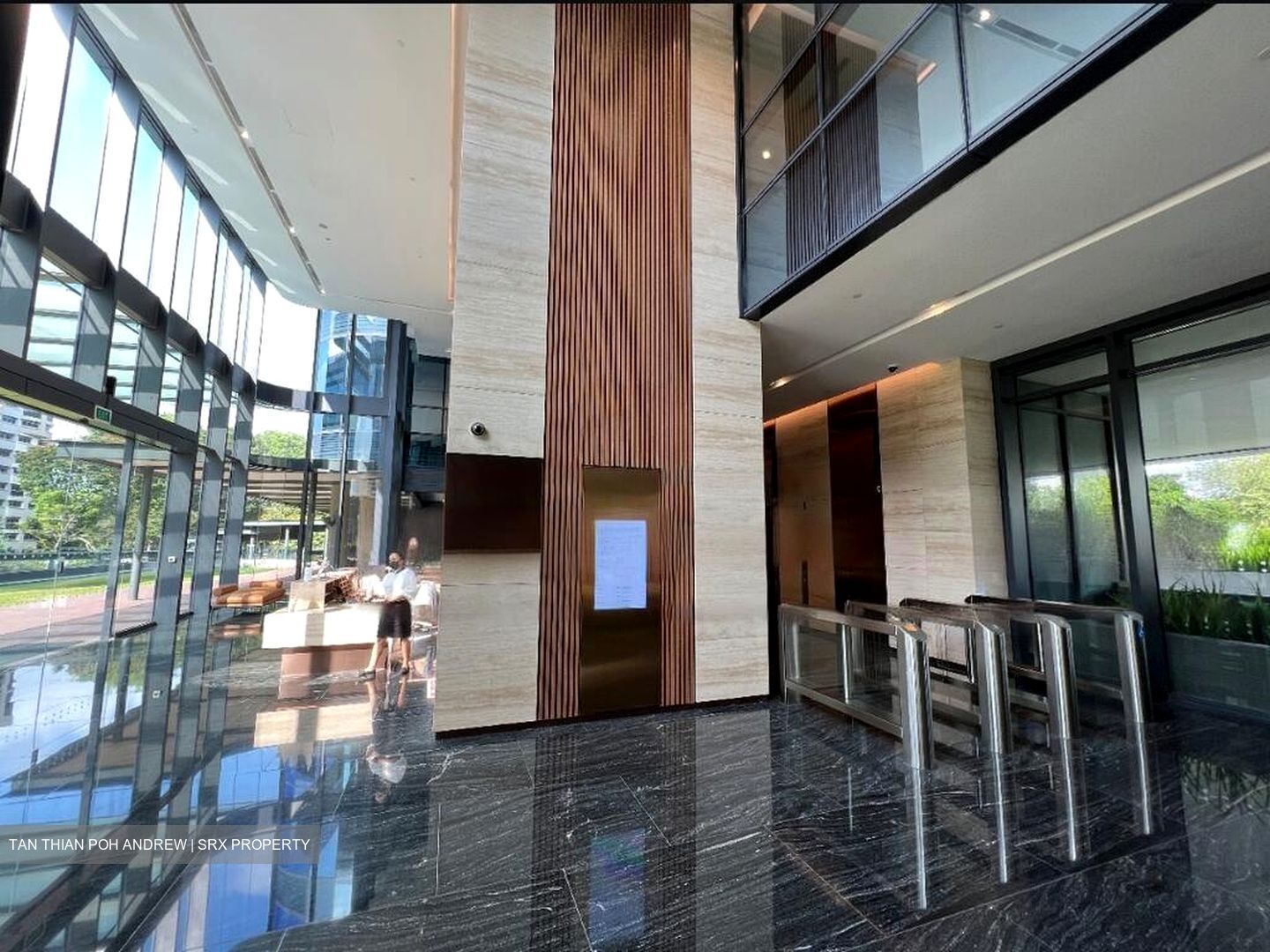 Woods Square (D25), Office #465215171